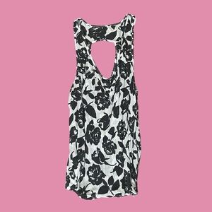 Floral Cutout Racerback Tank Top - Black & White